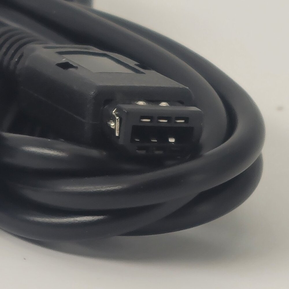 Two 2 Player Link Cable (Nintendo Gameboy Color / GB Pocket) - Fast Shipping - Picture 2 of 4
